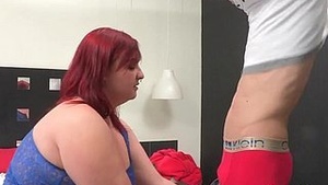 Curvy BBW makes an unfamiliar impression on Spain in this video