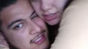 Friends' wife indulges in car sex with husband in video