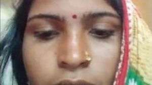 Desi village bhabi masturbates and shows her pussy