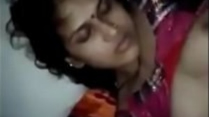 Indian wife's hot moves in a steamy video