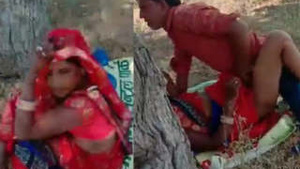 Desi auntie caught having sex in the village