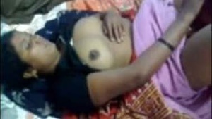 Telugu maid in saree gets fucked hard in Hyderabad video
