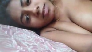 Hairy teen girl flaunts her beauty in a steamy video