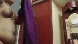 Mature bhabhi gets a makeover in Madurai oil tanker video