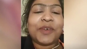 Hot Auntie in Telugu video from the camera lens