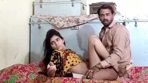 Rajasthani rural woman has sex with truck driver in hidden camera video