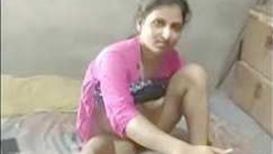 Desi bhabi gets paid for sex in this steamy video