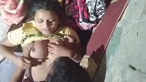 Bhabha and village wife enjoy homemade sex video