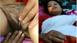 Assamese girl Budi gives oral pleasure in the wild