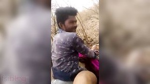 Watch a group of Indians engage in outdoor sex in a MMS clip