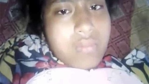 Bangla teenager pleasures herself in a steamy video