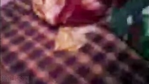 Desi aunty Tamannaah's big boobs and aunty sex video in Bangla