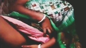 Indian wife pleasures herself with her fingers