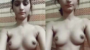 Cute girlfriend flaunts her beautiful breasts in amateur video