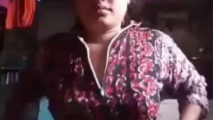 Bangla country girl enjoys video sex in village