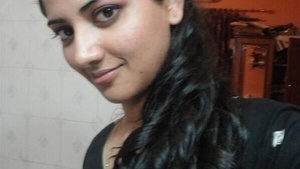 Watch a stunning Indian girl in a MMS video