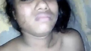 Naked Bhabi caught by her lover in intimate video