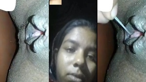 Bangladeshi girl pleasures herself on selfie camera