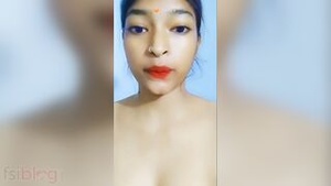 Nude mms video of a sexy desi teen showing off her XXX assets