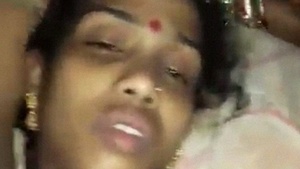 Local desi sex video with hairy pussy and chudai action