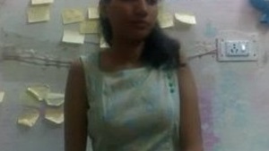 Sushmita, a college girl from Delhi, in a steamy video