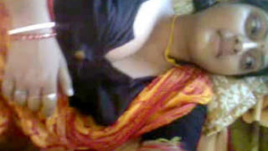 Desi wife in bed: A steamy video of a sexy wife from a village