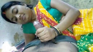 Indian bhabhi gives a sensual handjob
