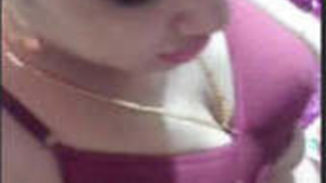 Tamil hot boudi in part 3 of her steamy videos